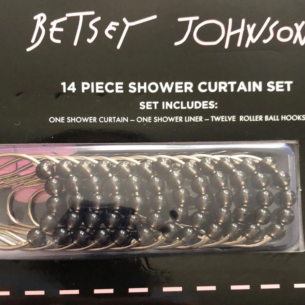 Betsey Johnson Halloween Ghost Print Shower Curtain Set